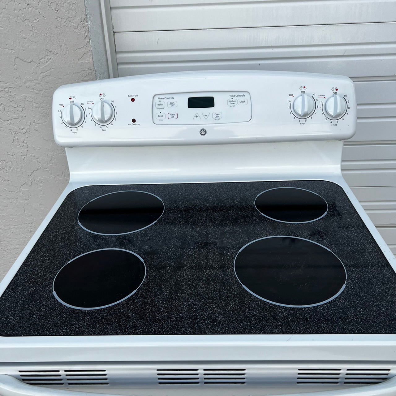 GE Electric Stove GE Electric Stove